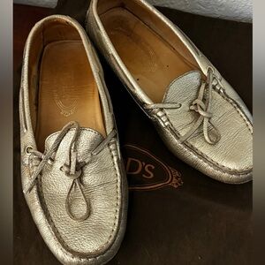 TOD'S Leather Laccetto Gommino Driving Shoes 37 1/2